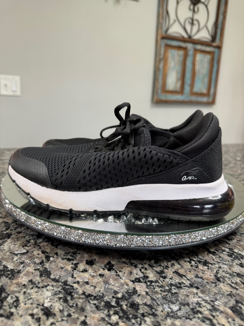 Avia memory foam 02 air Black Slip-On O2AIR Athletic Sneakers EUC 8.5